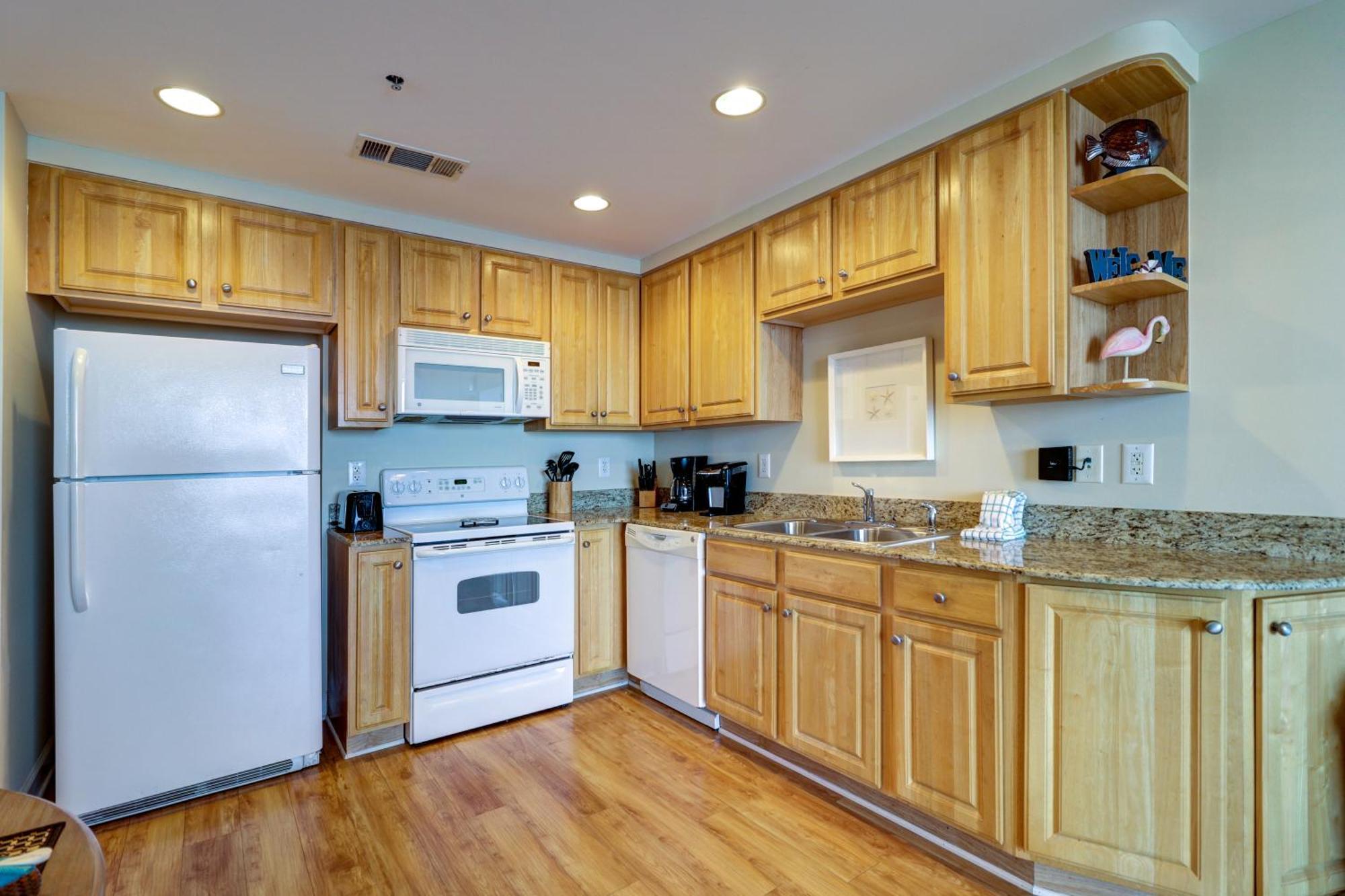 Gulf Front! 2 Bedroom 2 Ba! 11Th Floor Condo + Condo Amenities! Panama City Beach Extérieur photo